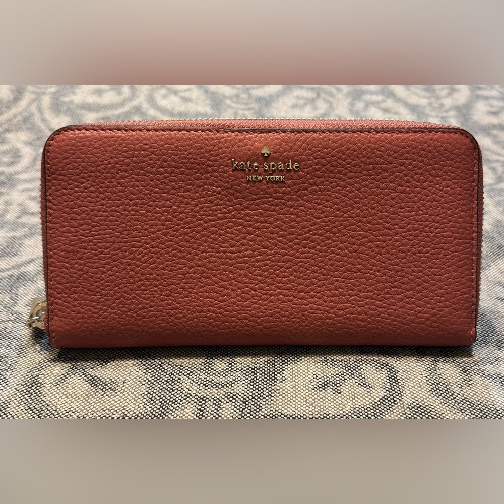 Kate Spade Coral Leather Wallet NWOT